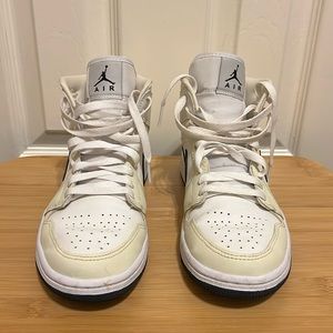 Nike Air Jordan Women’s SIZE 8 Coconut Milk - USED Original Box